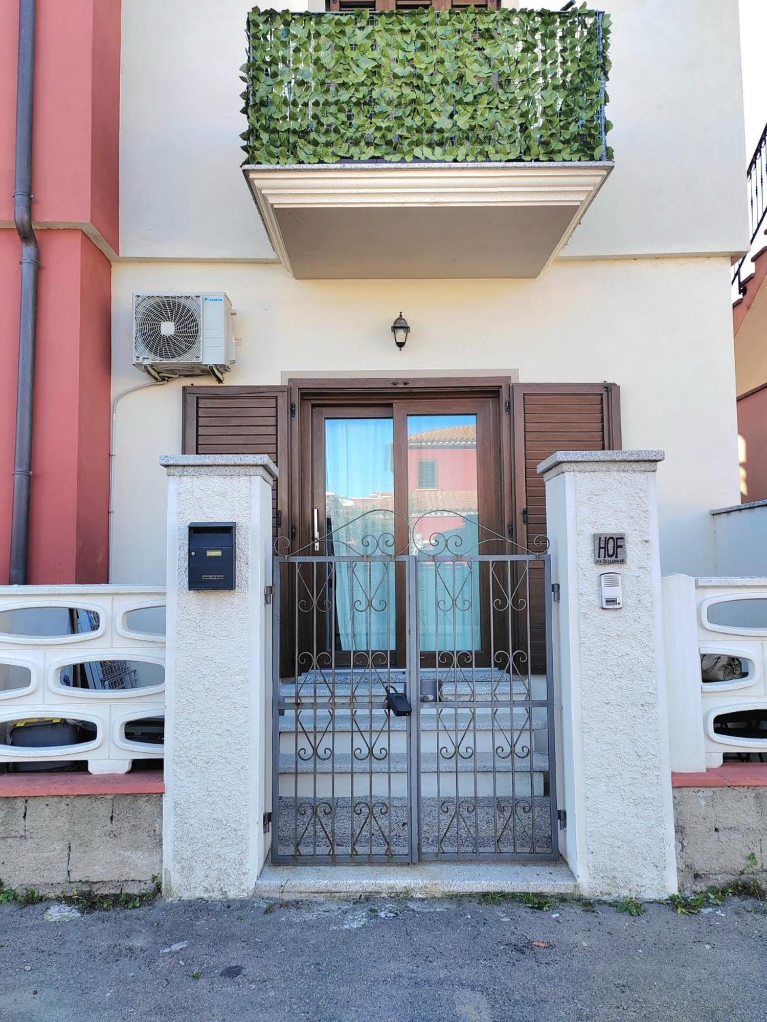 Of Fame - Gallery With Fully Equipped Kitchen, Separate Entrance, Free Parking Appartamento *