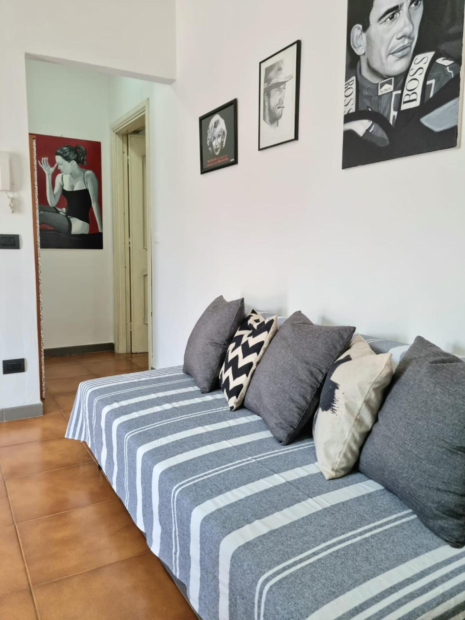 Appartamento Of Fame - Gallery With Fully Equipped Kitchen, Separate Entrance, Free Parking