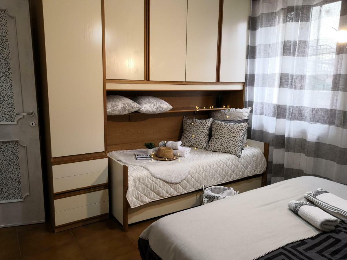 Of Fame - Gallery With Fully Equipped Kitchen, Separate Entrance, Free Parking * Olbia